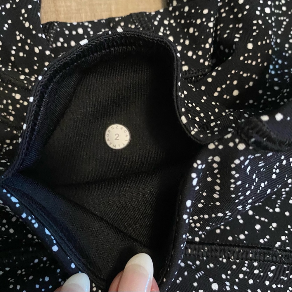 Lululemon Black and White Speckled 25 in. Leggings - Picture 7 of 7